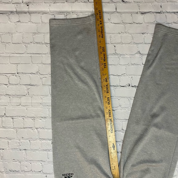 Adidas Pants Mens Medium Gray Athletic Sweat Pants streetwear climawarm Gym - Picture 6 of 8
